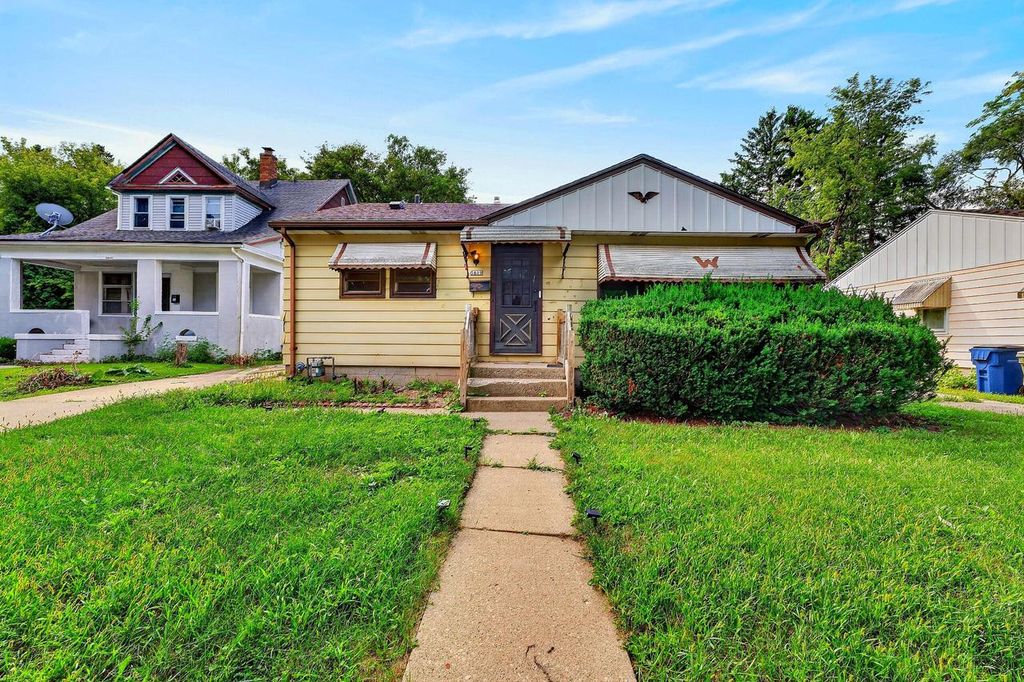 5809 N 36th STREET, Milwaukee, WI 53209