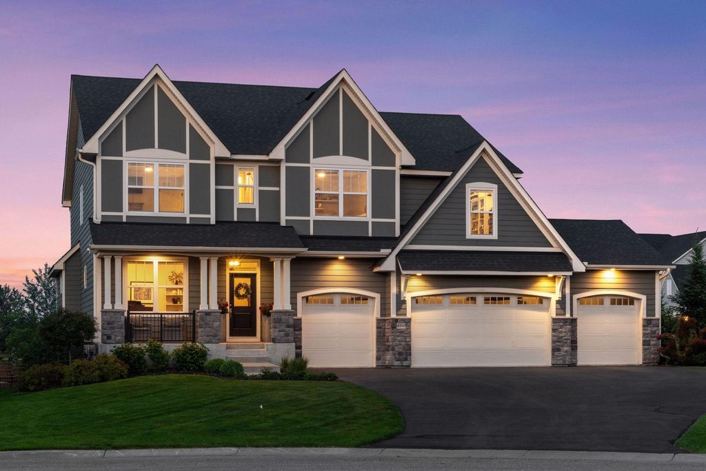 9140 Eagle Court, Chanhassen, MN 55317