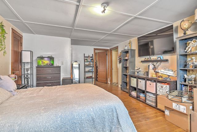 1018 Carolina Avenue, Bristol, TN 37620