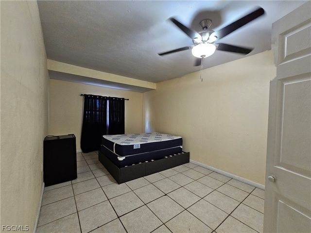 1514 Markdale ST E, Lehigh Acres, FL 33936