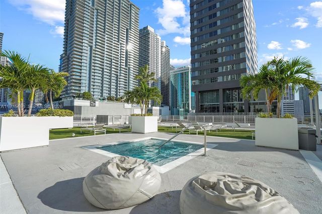 690 SW 1st Ct 2730, Miami, FL 33130