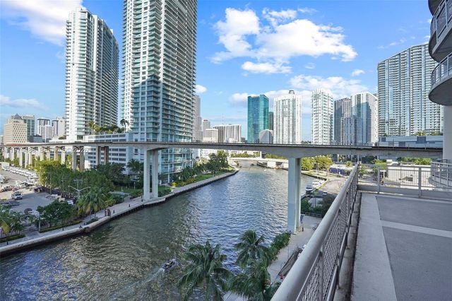 690 SW 1st Ct 2730, Miami, FL 33130