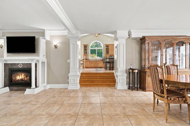 611 Knollwood Road, White Plains, NY 10603