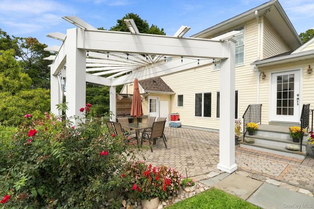 611 Knollwood Road, White Plains, NY 10603