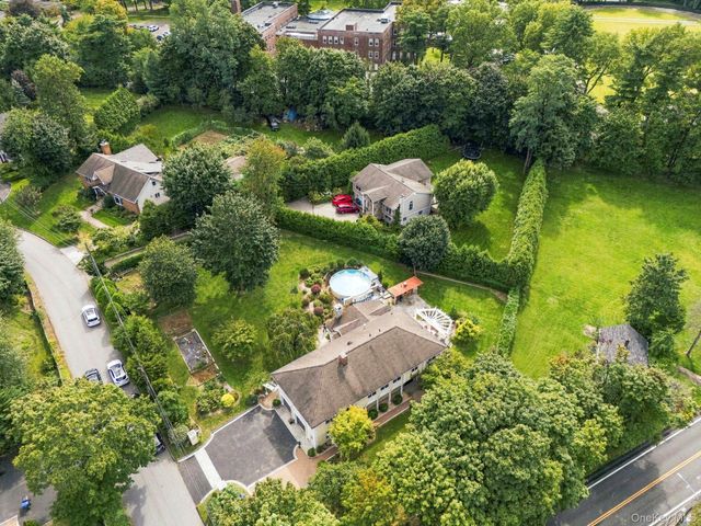 611 Knollwood Road, White Plains, NY 10603