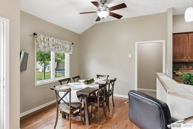 20129 Douglas Street, Omaha, NE 68022