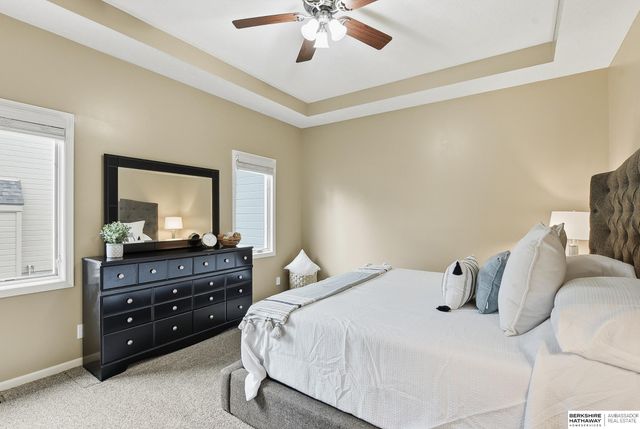 20129 Douglas Street, Omaha, NE 68022