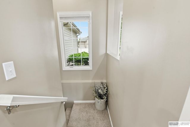 20129 Douglas Street, Omaha, NE 68022