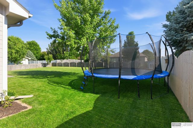20129 Douglas Street, Omaha, NE 68022