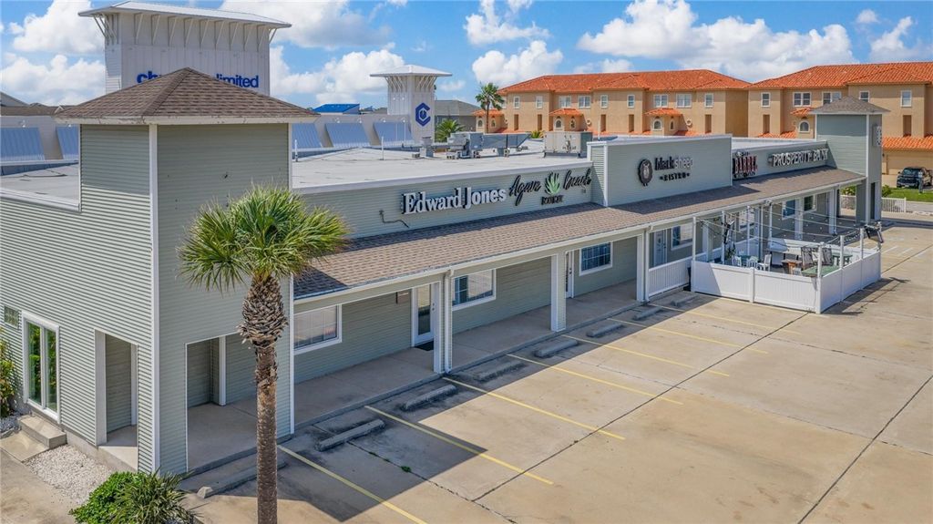 15201 S Padre Island Dr, Corpus Christi, TX 78418 — exterior