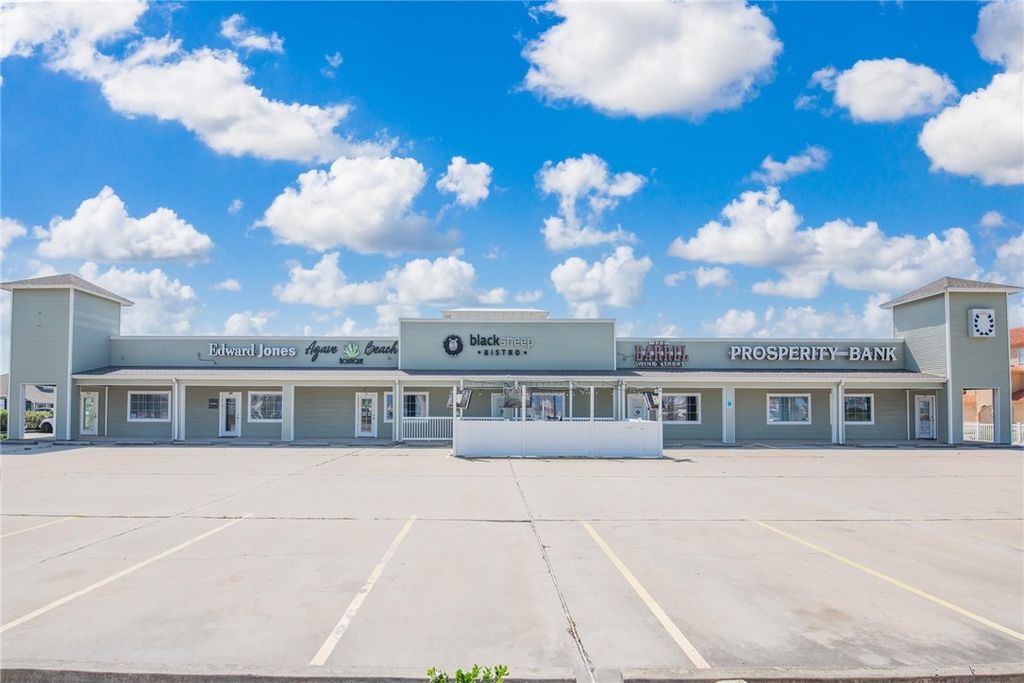 15201 S Padre Island Dr, Corpus Christi, TX 78418 — photo 4