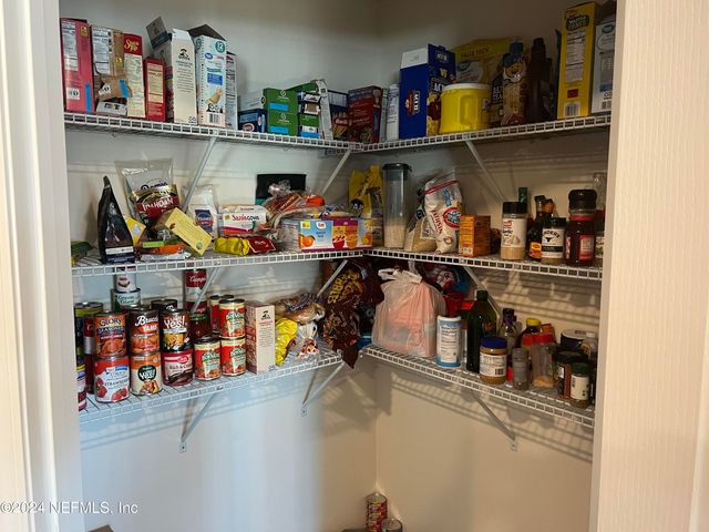 2518 BEACHVIEW Drive, Jacksonville, FL 32218