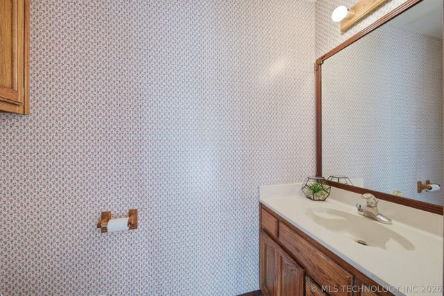 6461 S 28th West Avenue, Tulsa, OK 74132