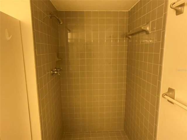 330 PAVONIA ROAD, Nokomis, FL 34275