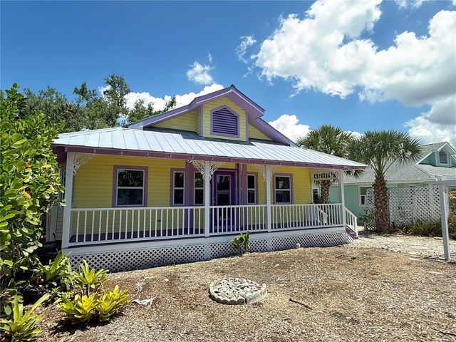 330 PAVONIA ROAD, Nokomis, FL 34275