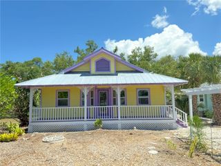 330 PAVONIA ROAD, Nokomis, FL 34275