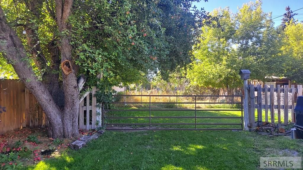 Image 25 of property listing at 750 11th Street, Idaho Falls, ID 83404