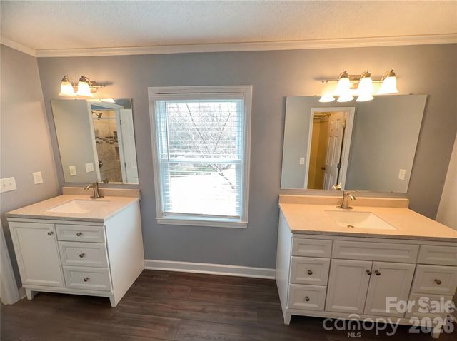 3029 Southampton Circle, Gastonia, NC 28056