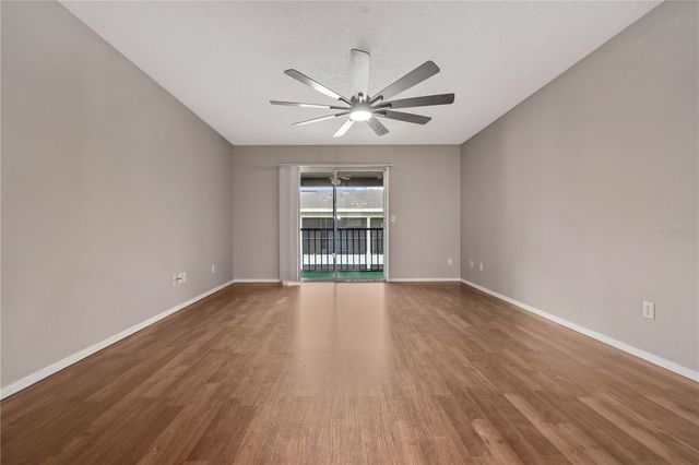 14468 REUTER STRASSE CIRCLE 508, Tampa, FL 33613