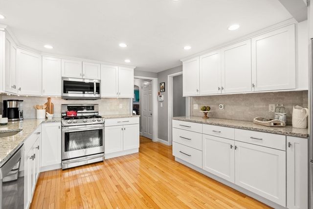15 University Road, Arlington, MA 02474