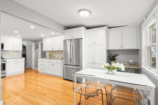 15 University Road, Arlington, MA 02474