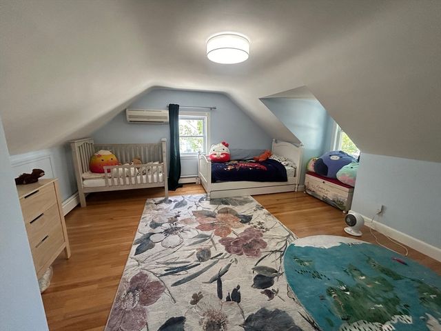 15 University Road, Arlington, MA 02474