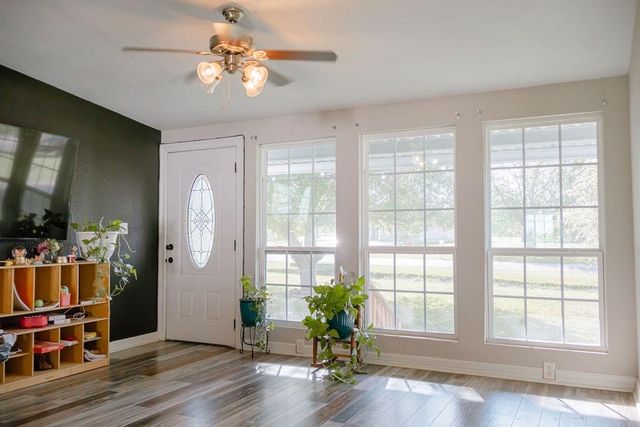 6703 Trail Loop E, Rosharon, TX 77583