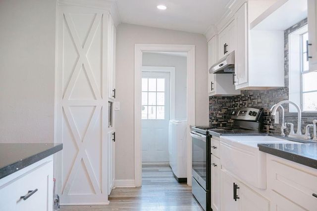 6703 Trail Loop E, Rosharon, TX 77583