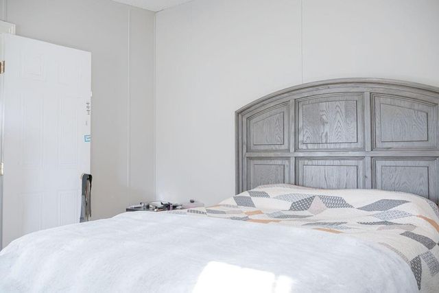 6703 Trail Loop E, Rosharon, TX 77583