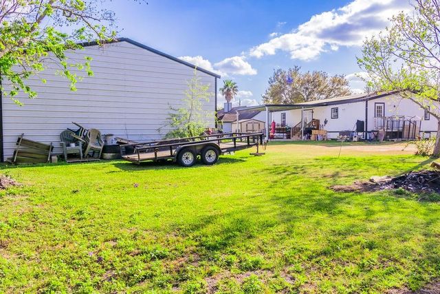 6703 Trail Loop E, Rosharon, TX 77583