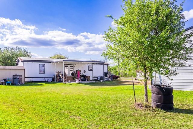 6703 Trail Loop E, Rosharon, TX 77583