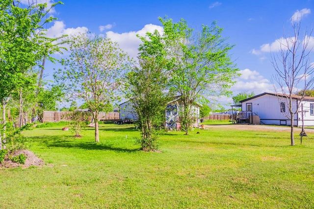 6703 Trail Loop E, Rosharon, TX 77583