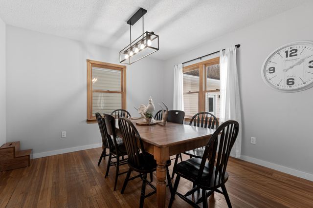 9350 75th Street NW, Byron, MN 55920