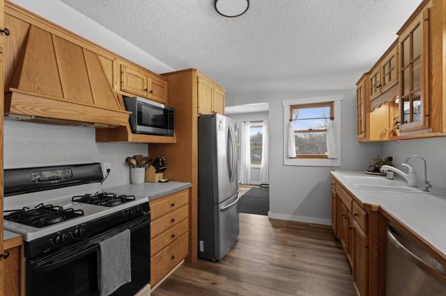 9350 75th Street NW, Byron, MN 55920