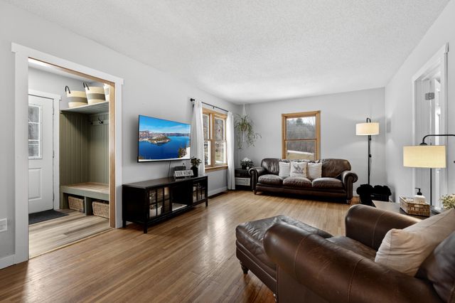 9350 75th Street NW, Byron, MN 55920