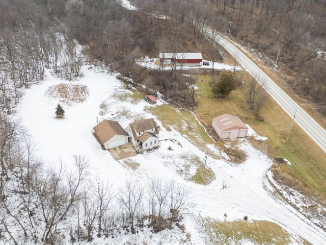 9350 75th Street NW, Byron, MN 55920