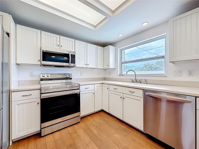 8820 58TH LANE N, Pinellas Park, FL 33782