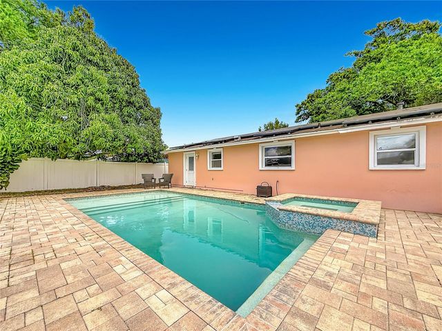 8820 58TH LANE N, Pinellas Park, FL 33782