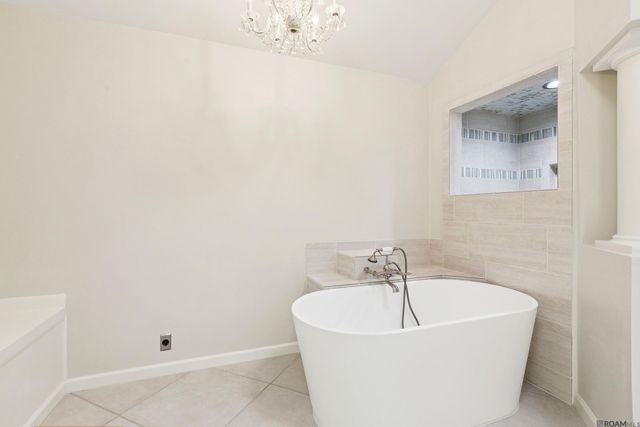 3911 N Bluebonnet Rd, Baton Rouge, LA 70809