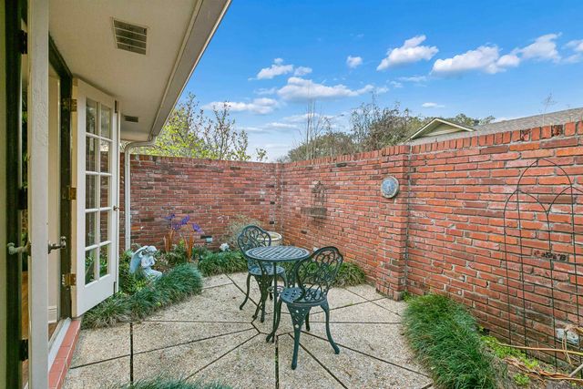 3911 N Bluebonnet Rd, Baton Rouge, LA 70809