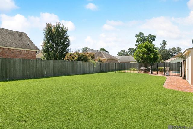 3911 N Bluebonnet Rd, Baton Rouge, LA 70809