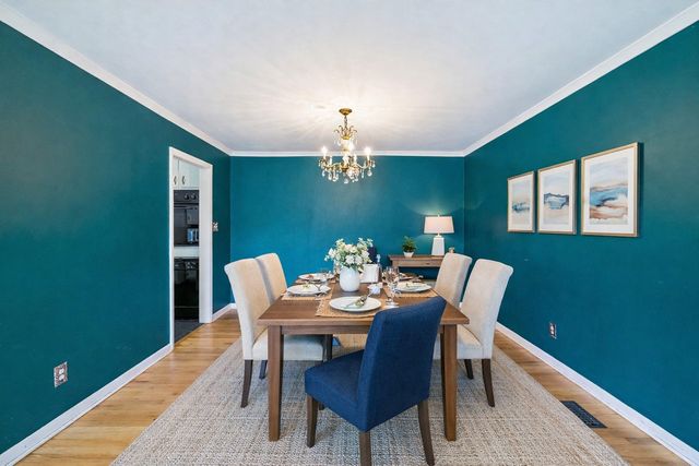 1002 Walton Dr, Murfreesboro, TN 37130