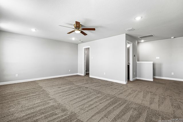 420 Bee Caves Cv, Cibolo, TX 78108