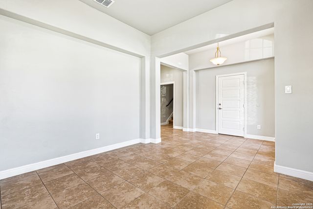 420 Bee Caves Cv, Cibolo, TX 78108