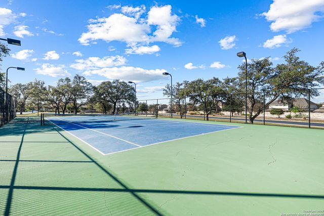 420 Bee Caves Cv, Cibolo, TX 78108