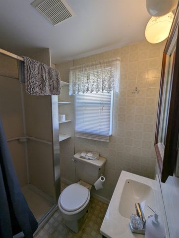 620 Burt Street, Au Gres Twp, MI 48703