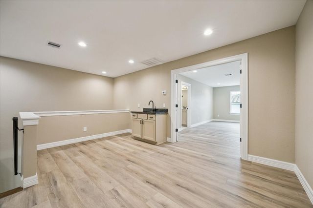 620 Appia Drive, Kemah, TX 77565