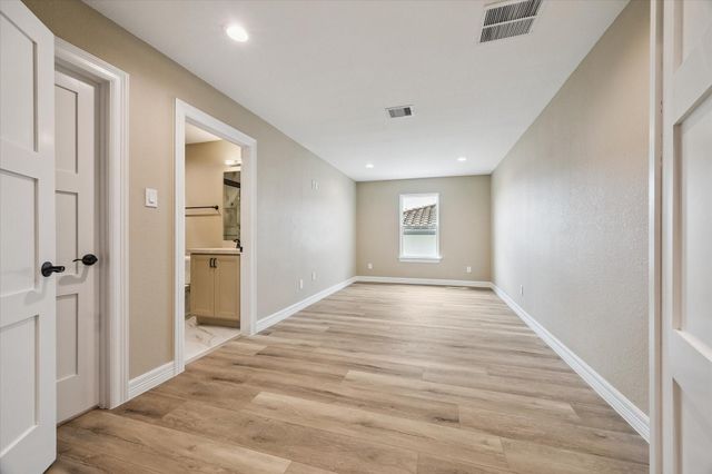 620 Appia Drive, Kemah, TX 77565