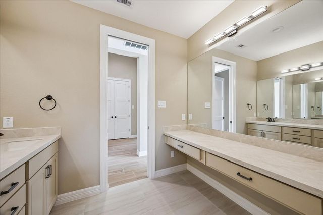 620 Appia Drive, Kemah, TX 77565