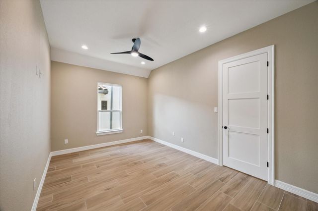 620 Appia Drive, Kemah, TX 77565